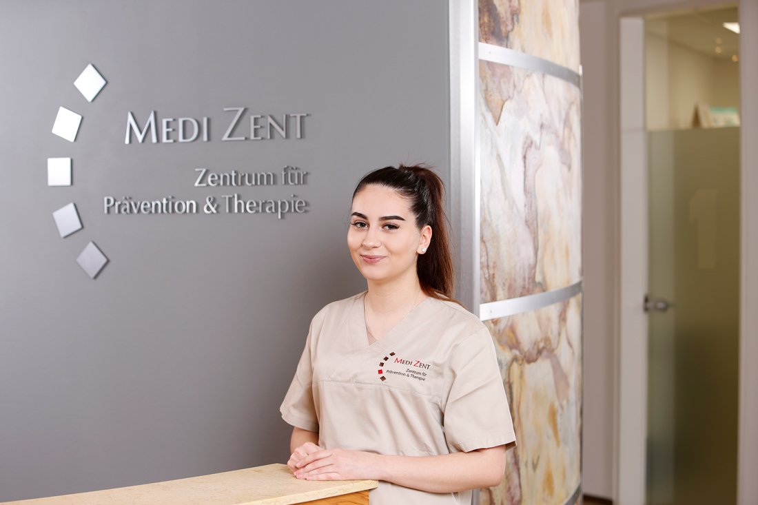 Zahnarzt Holzminden, Medizent, Team, Melissa Tahirovic Zahnarzt, Holzminden, Ronald Werner, Medizent, Team, Verena Bahl